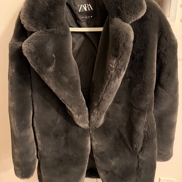 Zara Teddy Coat - Picture 2 of 3
